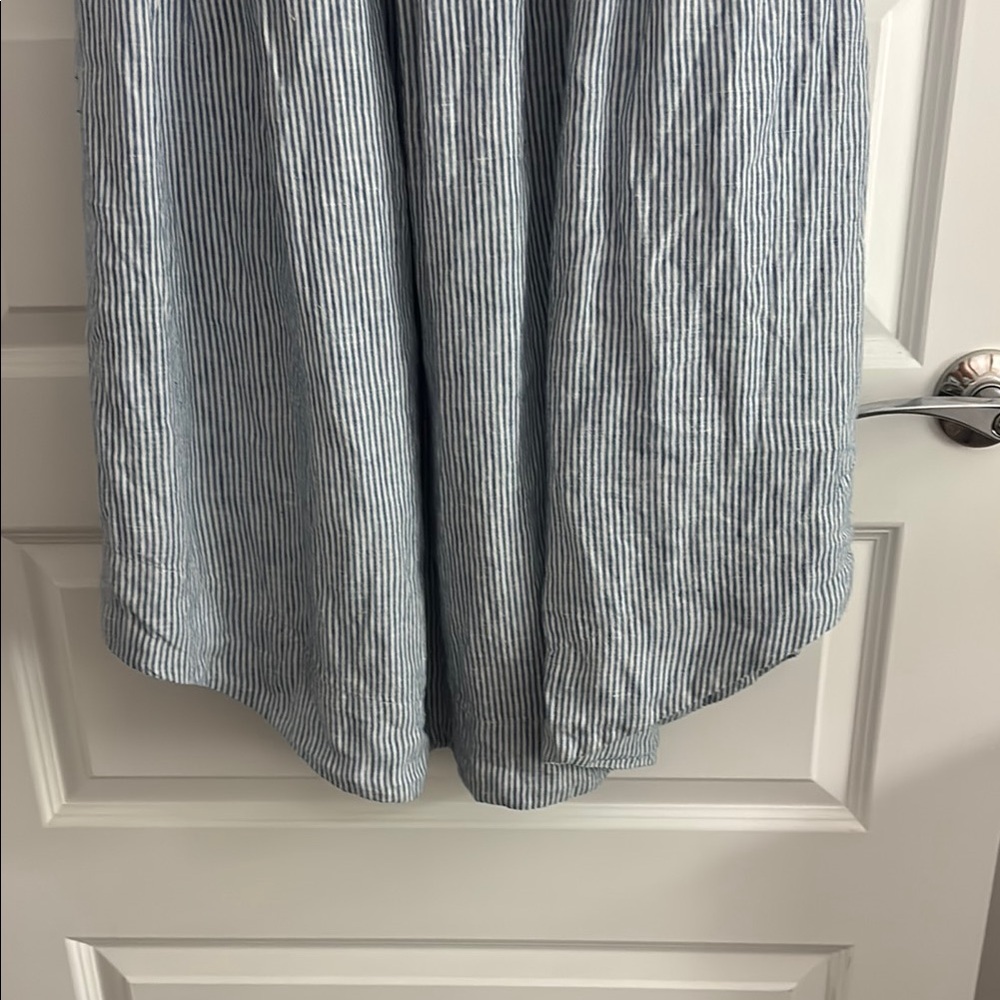Blue Ruffled Sleeveless Dress - Picture 4 of 5